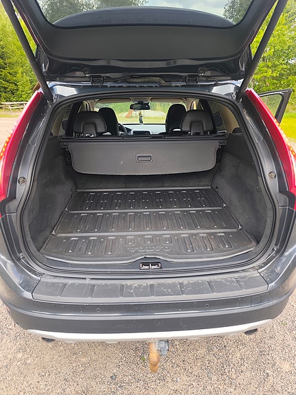 Volvo XC60 10 of 11