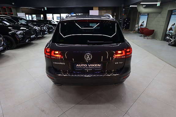 Volkswagen Touareg 15 of 30