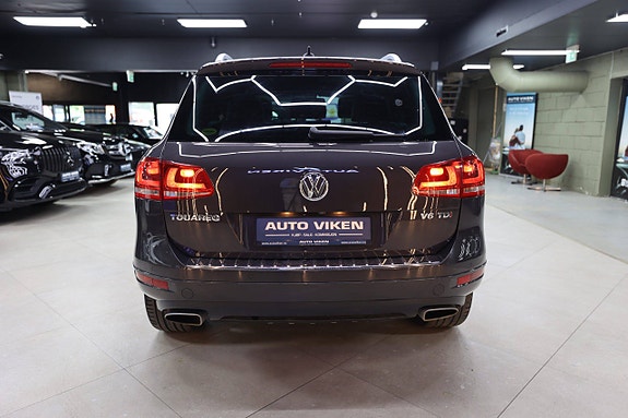 Volkswagen Touareg 7 of 30