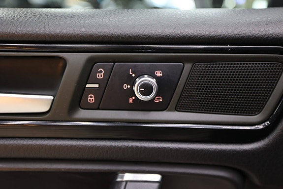Volkswagen Touareg 25 of 30