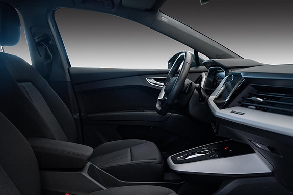 Audi Q4 e-tron 21 of 22