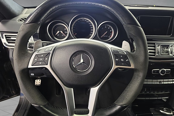 Mercedes-Benz E63 9 of 20