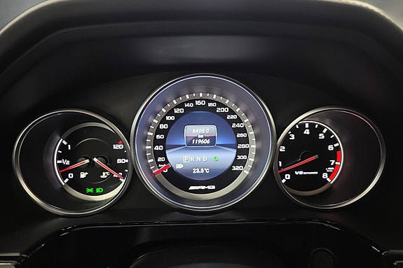 Mercedes-Benz E63 10 of 20