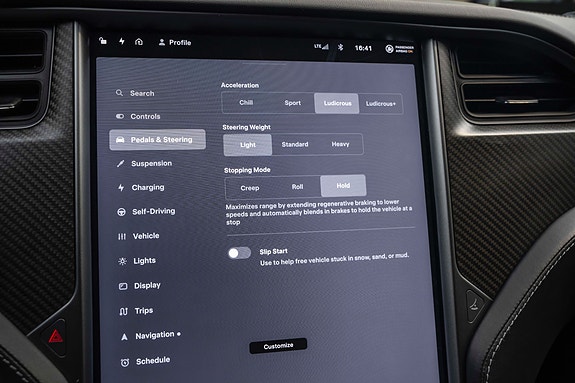 Tesla Model S 22 of 28
