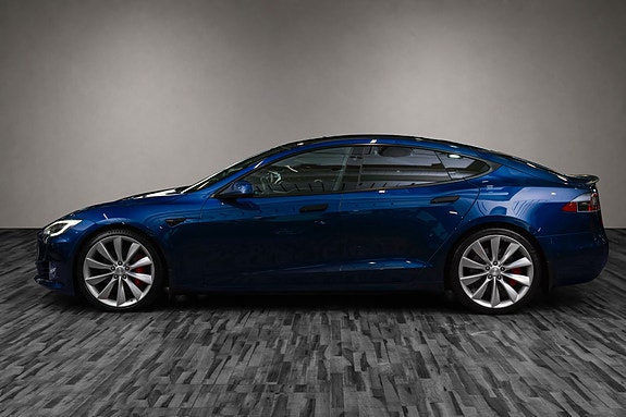 Tesla Model S 3 of 28