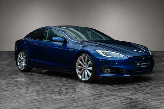 Tesla Model S 8 of 28