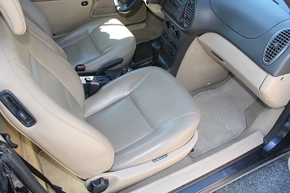 Saab 9-3 14 of 30