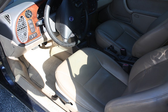 Saab 9-3 19 of 30