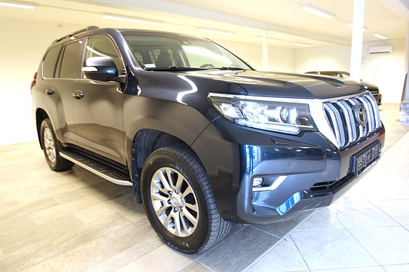 Toyota Land Cruiser 4 of 16