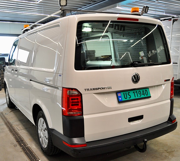 Volkswagen Transporter 24 of 26