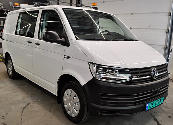 Volkswagen Transporter 11 of 26