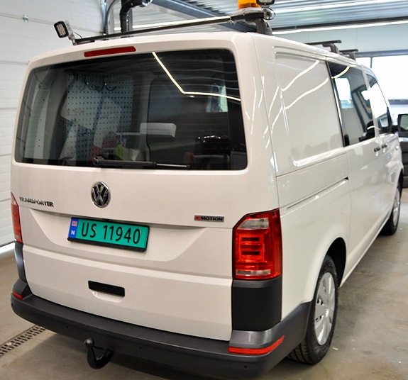 Volkswagen Transporter 5 of 26