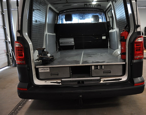 Volkswagen Transporter 20 of 26