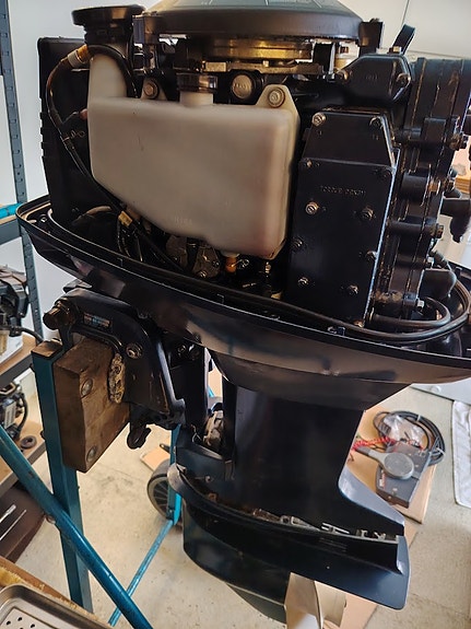 Yamaha 40hk 2takt med kort stamme, el start og fjernkontroll 5 of 10