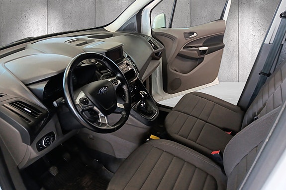 Ford Transit Connect 28 of 29