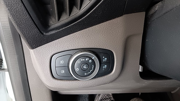 Ford Transit Connect 15 of 29