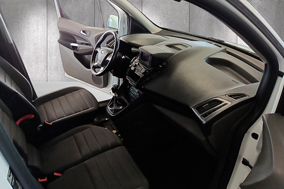 Ford Transit Connect 29 of 29