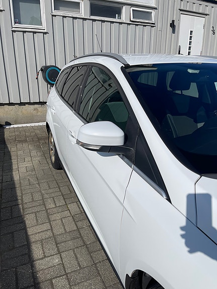 Ford Focus 7 of 18