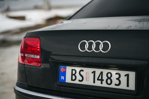 Audi A8 11 of 30
