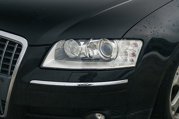 Audi A8 13 of 30