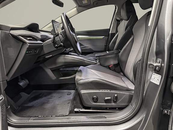Skoda Enyaq 12 of 30
