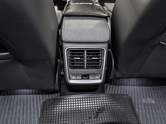 Skoda Enyaq 27 of 30