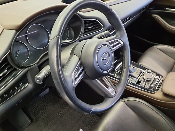 Mazda CX-30 16 of 21