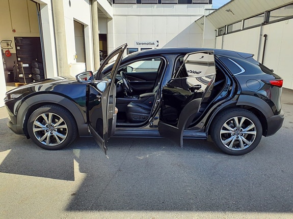 Mazda CX-30 5 of 21