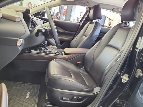 Mazda CX-30 15 of 21