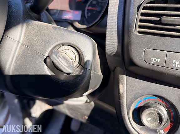 Fiat Doblo 23 of 30