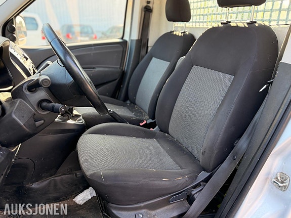 Fiat Doblo 11 of 30
