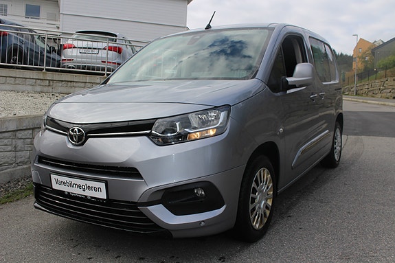 Toyota Proace City 2 of 17