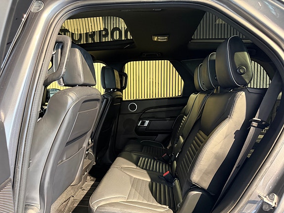 Land Rover Discovery 5 22 of 30