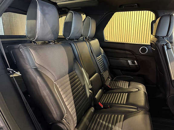 Land Rover Discovery 5 15 of 30