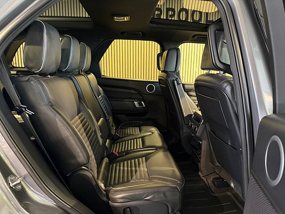 Land Rover Discovery 5 13 of 30