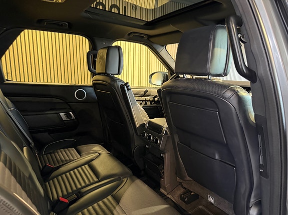 Land Rover Discovery 5 14 of 30