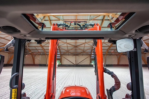 Kubota M6-142 20 of 30