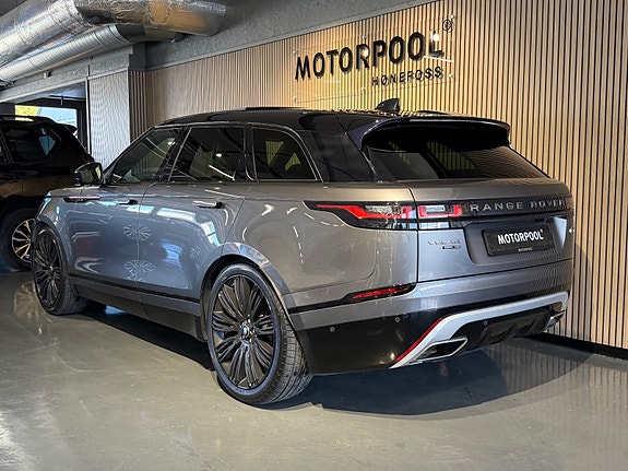 Land Rover Range Rover Velar 14 of 30