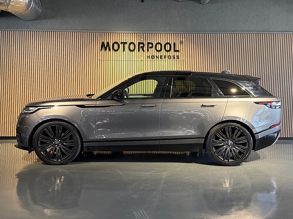 Land Rover Range Rover Velar 13 of 30