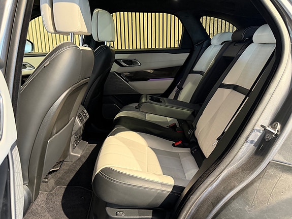 Land Rover Range Rover Velar 20 of 30