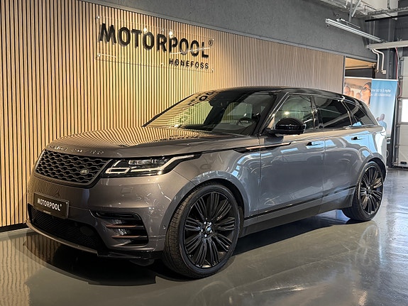 Land Rover Range Rover Velar 18 of 30