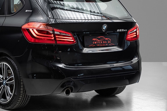 BMW 225xe 6 of 21