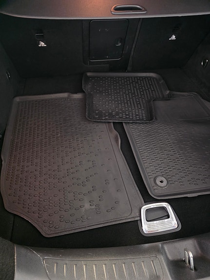 Mercedes-Benz CLA180 25 of 30