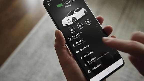 Tesla Model X 21 of 29