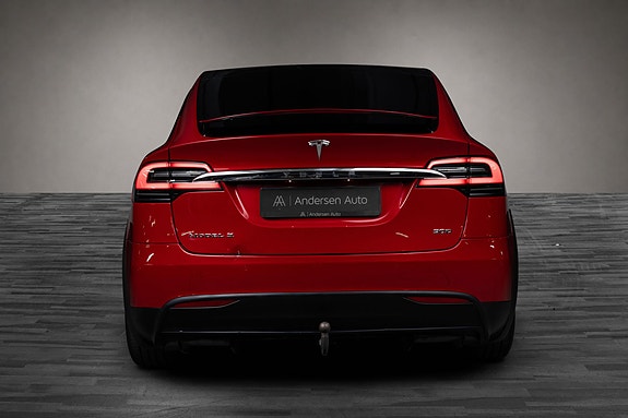 Tesla Model X 4 of 29
