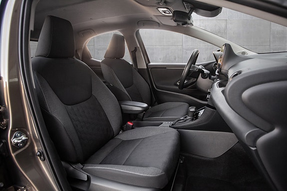 Toyota Yaris 16 of 20