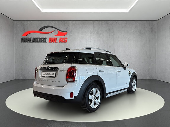 MINI Countryman-Serie 5 of 30