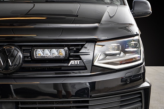 Volkswagen Multivan 3 of 24