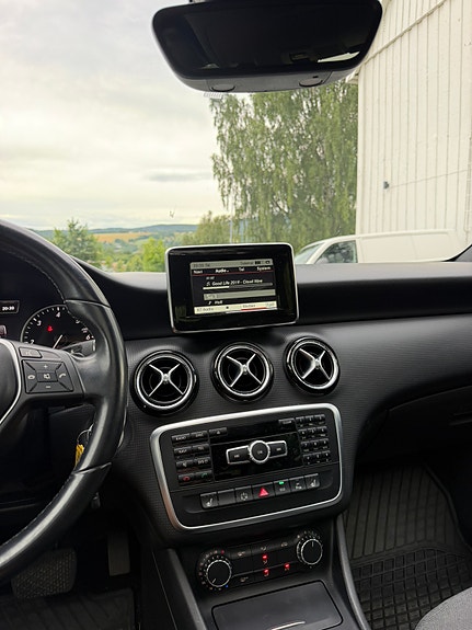 Mercedes-Benz A180 d 6 of 14