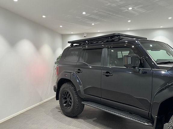 Toyota Land Cruiser 11 of 30